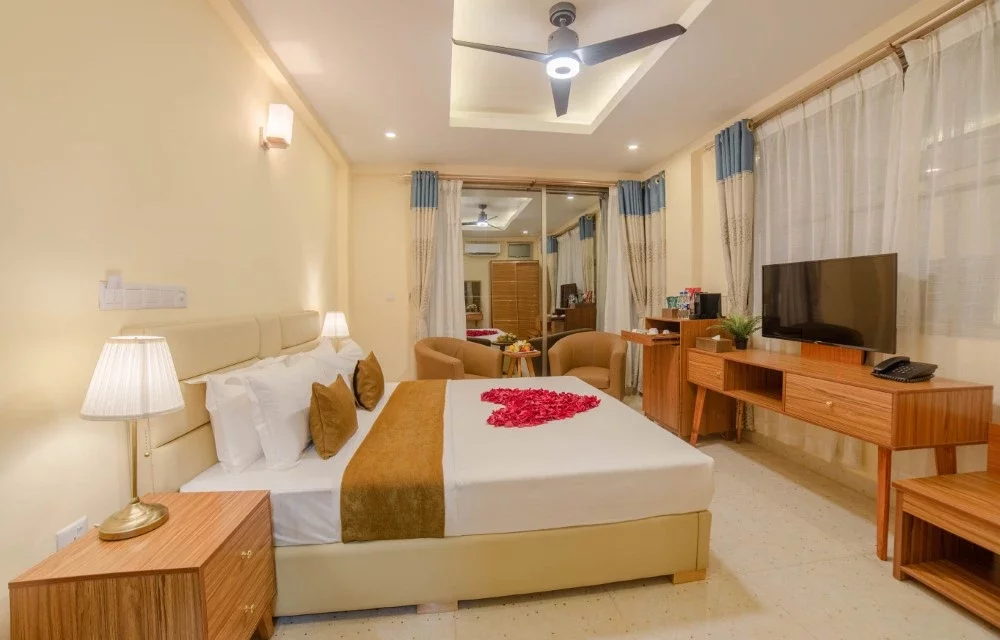 Amber Beach Hotel - Deluxe King Room with Sea View & Balcony (Free Return Airport Transfer)