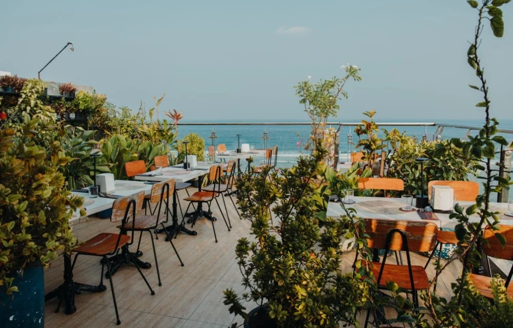 Amber Beach Hotel - How to Choose the Right Hotel Stay in Hulhumalé Without Overpaying